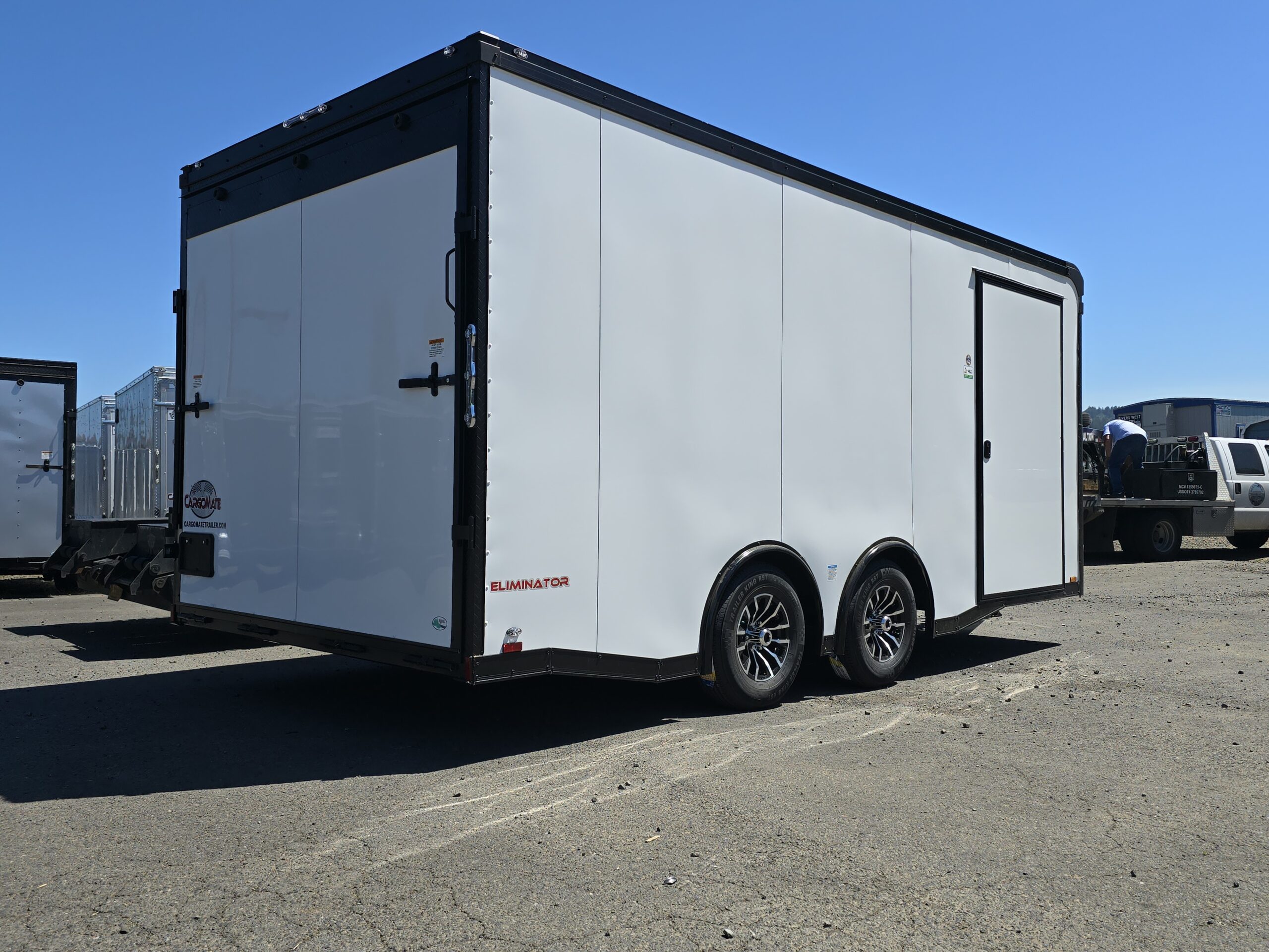 2025 Eliminator by Cargo Mate 8.5×18 9800GVW Vehicle Hauler 6’9″ Rear door Opening - Image 4
