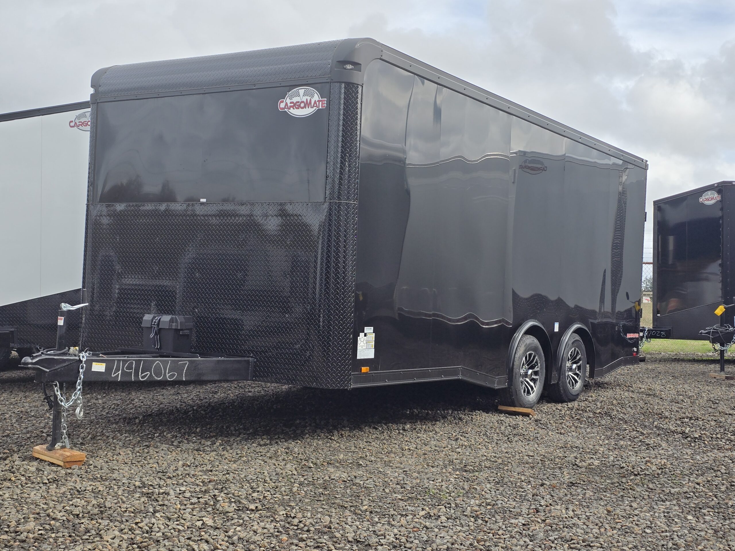 2025 Eliminator by Cargo Mate 8.5×20 9800GVW Vehicle Hauler 6’9″ Rear door Opening