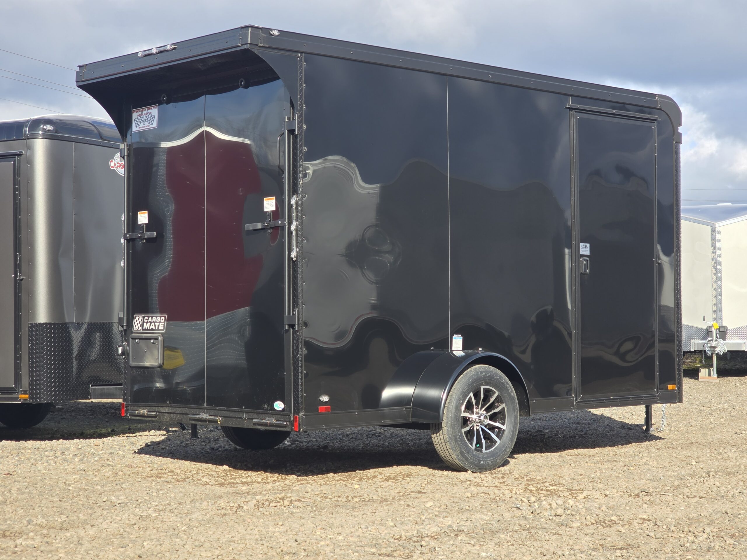 Cargo Mate Prototype 6×12 Single Axle Brakes .080 PolyCORE Siding - Image 4