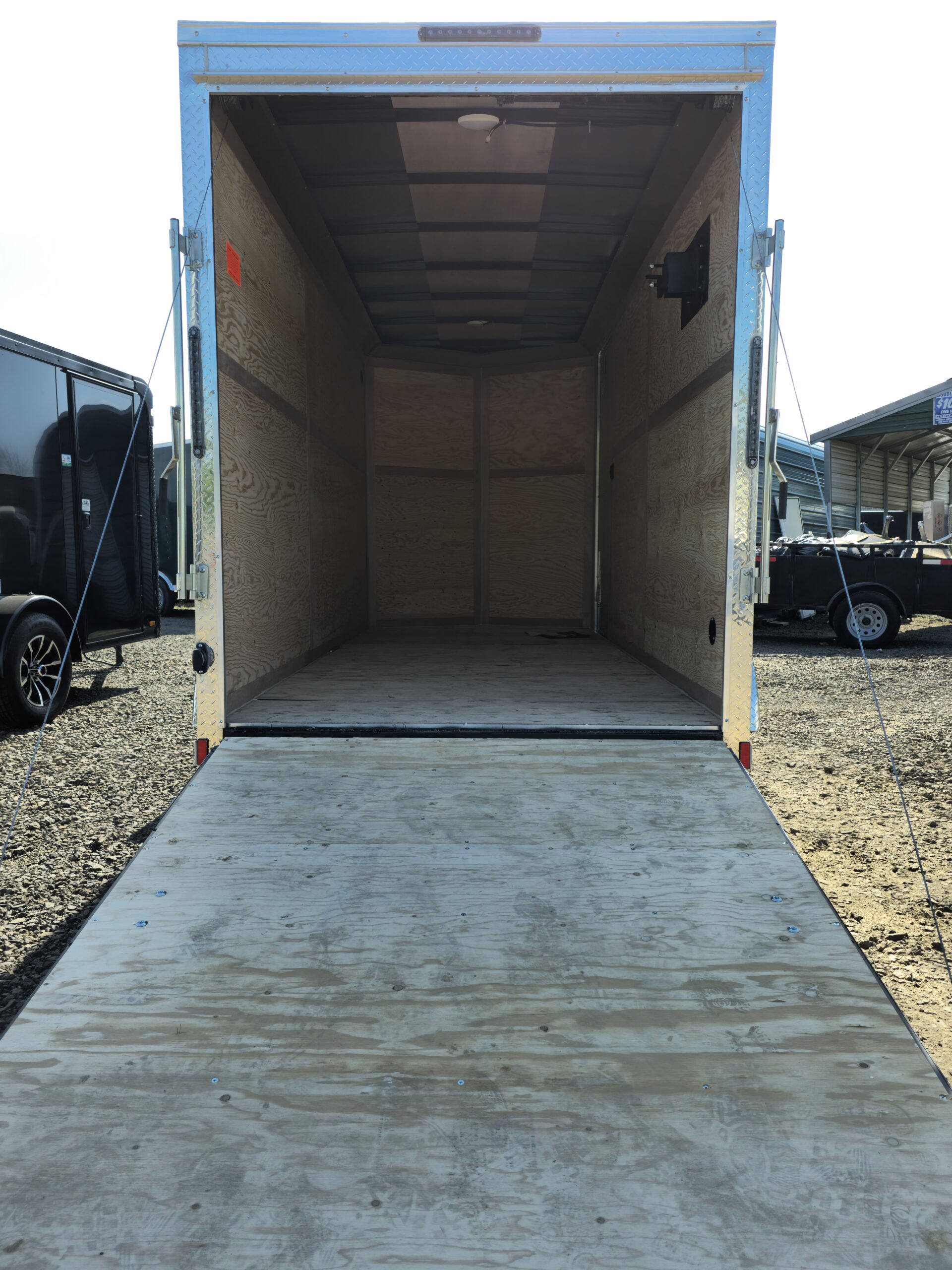 2025 E-Series By Cargo Mate 6×14 700GVW Enclosed Cargo Trailer 16″ On Center Floor Crossmembers - Image 4