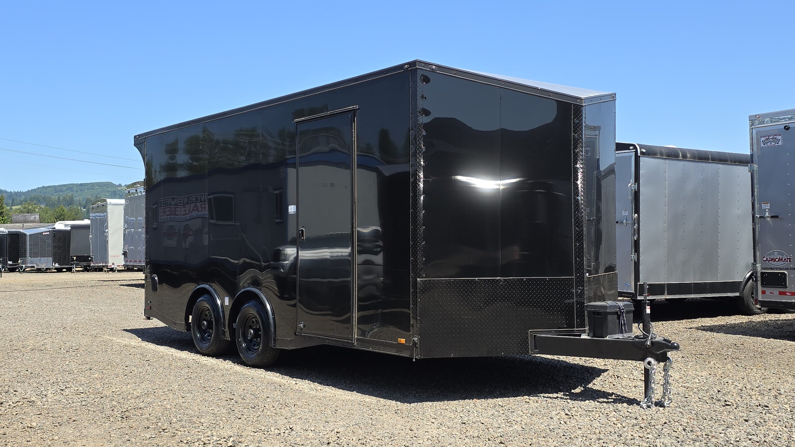 2025 E-Series by Cargo Mate 8.5×18 Extra Height Enclosed Car Hauler Cargo Trailer 16″ On center Framing on Walls/Floor PolyCORE Siding Insulated