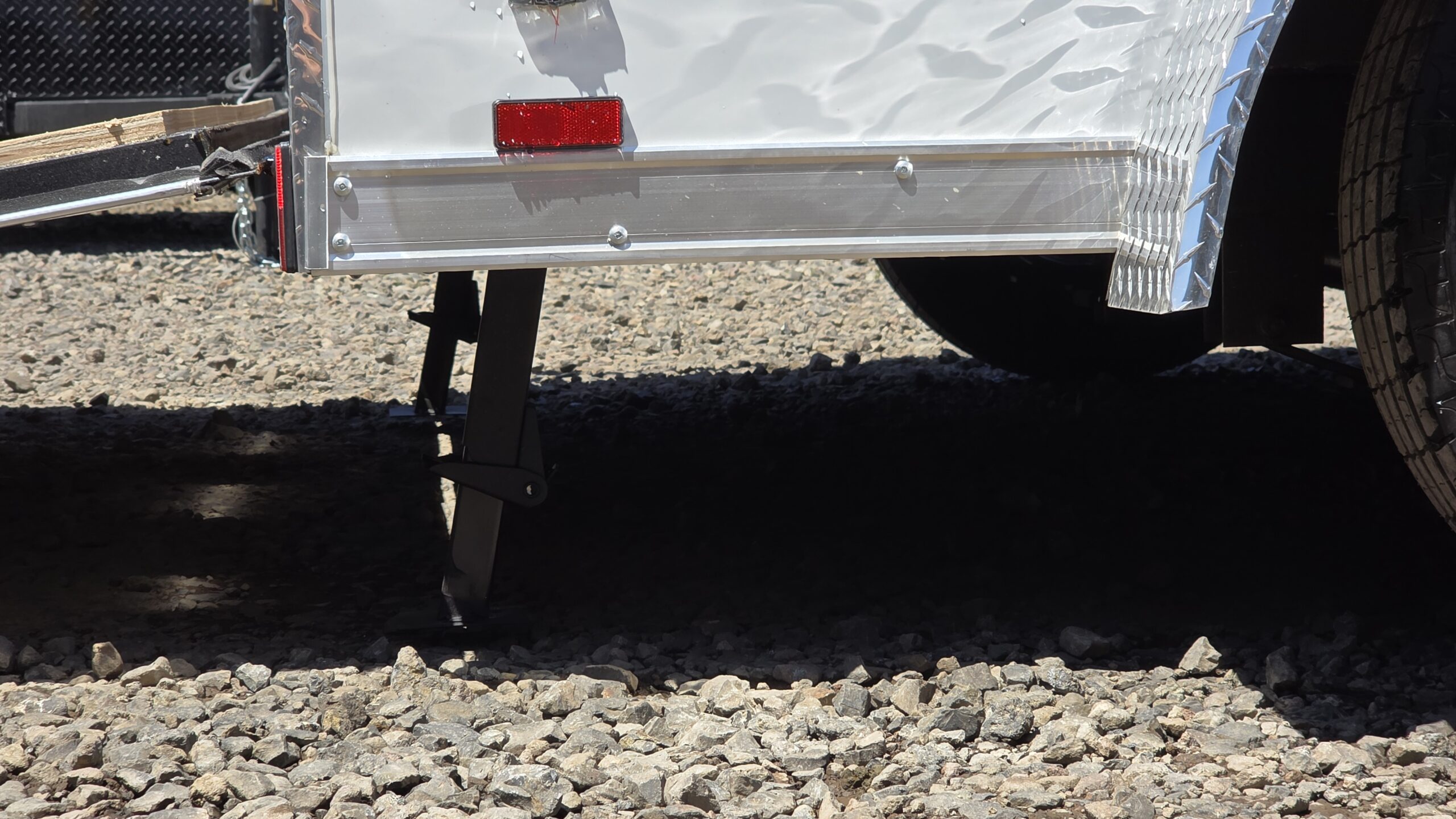 2026 Cargo Mate Enclosed Cargo Trailer 7×14 Extra Height Ramp Door - Image 2