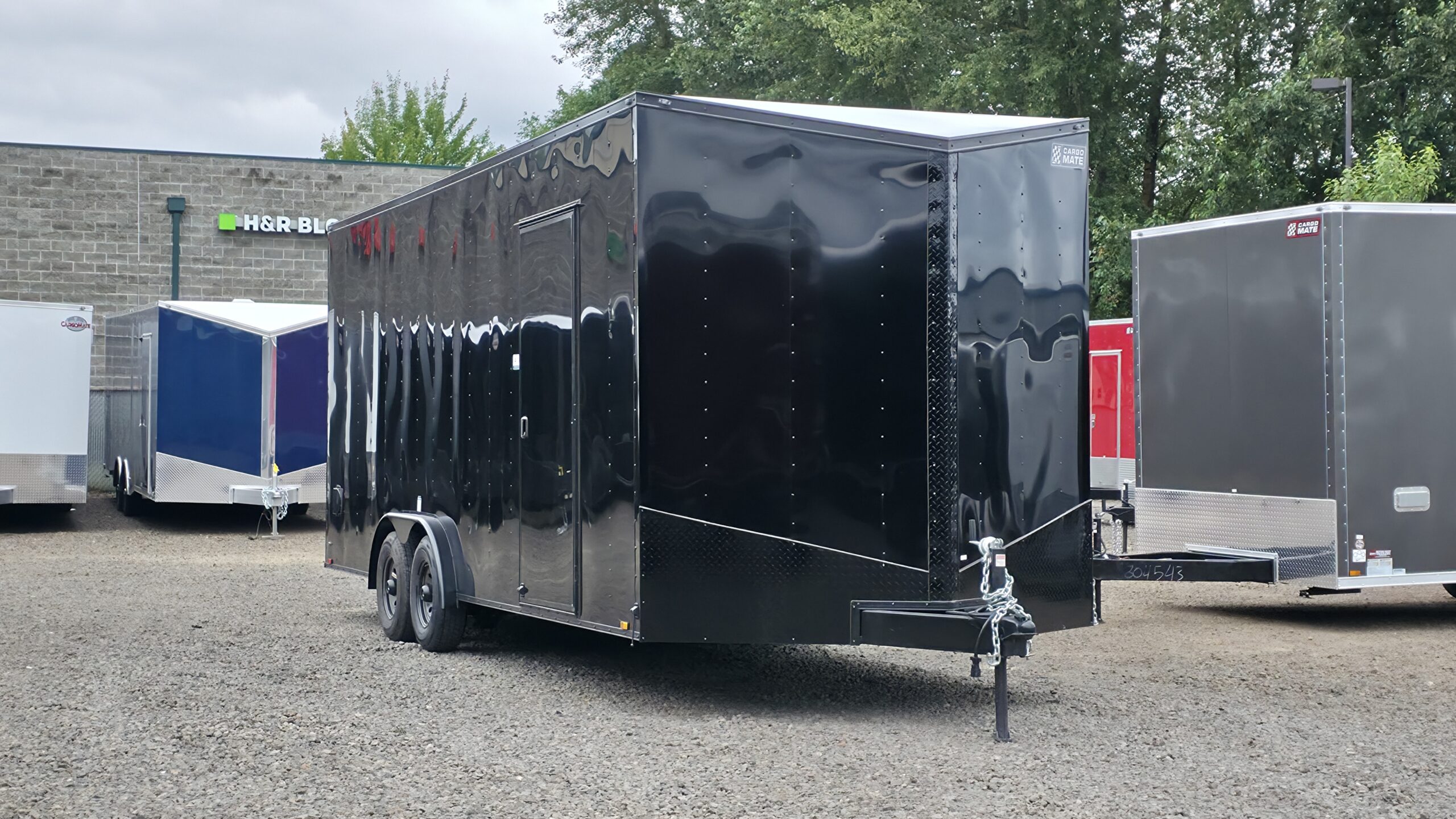 2026 E-Series by Cargo Mate 8×22 12″ Extra Height Enclosed Cargo Trailer 9800GVW UTV Hauler 1-Piece Roof