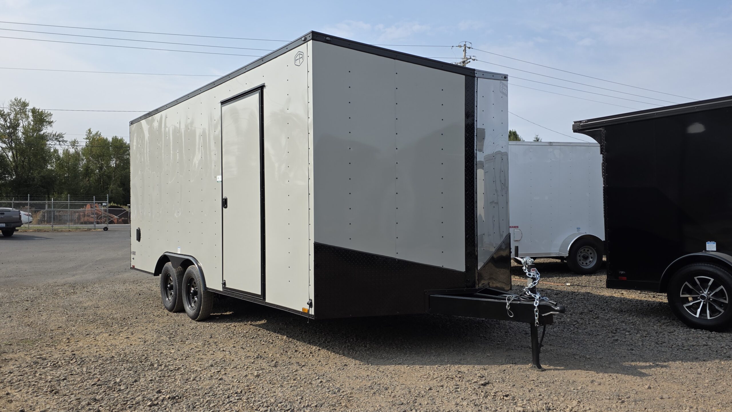 2026 E-Series by Cargo Mate 8.5×18 Extra Height Enclosed Car Hauler Cargo Trailer 78″ Ramp Door Opening 4″ Lift - Image 5