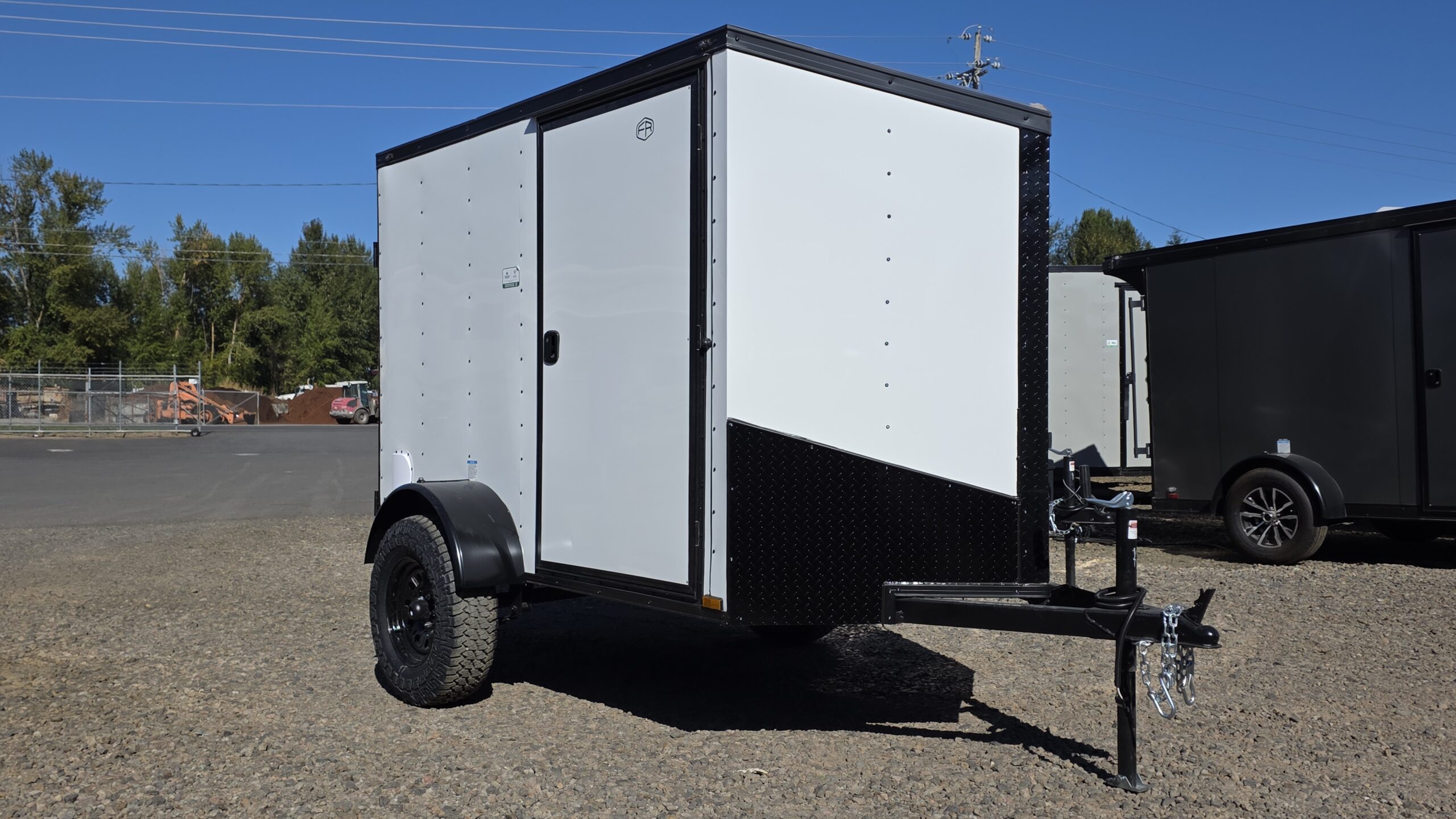 2026 Cargo Mate 5×8 Enclosed Cargo Tailer Extra Height Apex Tires Pure Black Straight Axle 4″ Lift